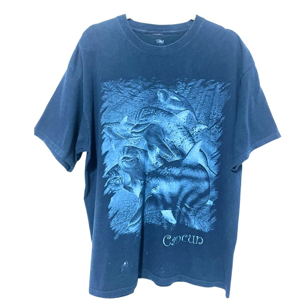 Vintage Y2k Oversize Dolphin Graphic Print T-Shirt Cancun Tee